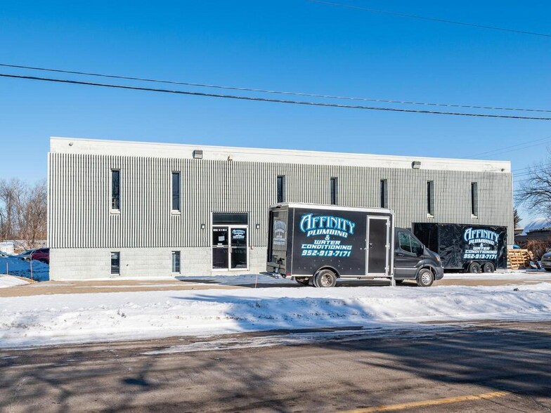 More Photos Of 1321 7th St S, Hopkins Manufacturing For Sale