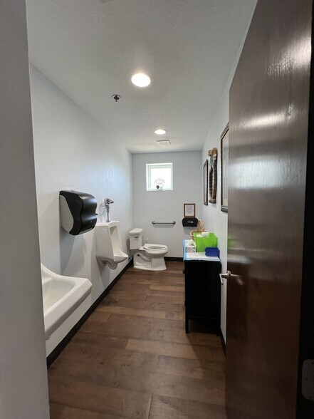 More Photos Of 3560 A1A S, Saint Augustine Medical For Sale