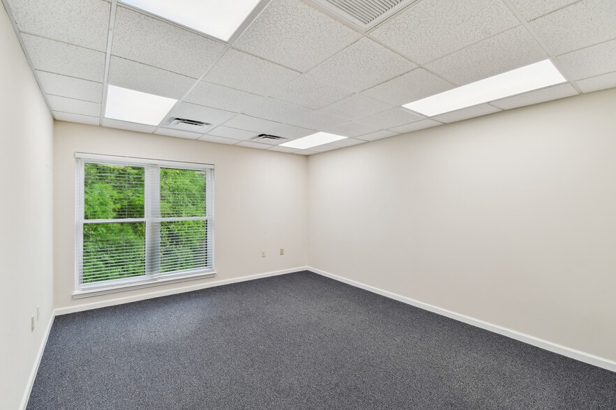 More Photos Of 4540 Southside Blvd, Jacksonville Medical For Lease
