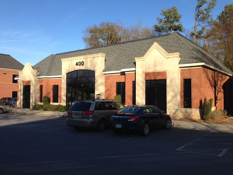 More Photos Of 10475 Medlock Bridge Rd, Johns Creek Storefront For Sale