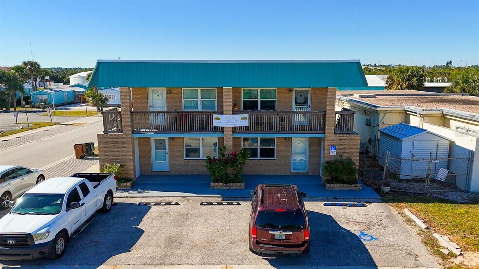 Primary Photo Of 212 S Daytona Ave, Flagler Beach Storefront Retail Residential For Sale