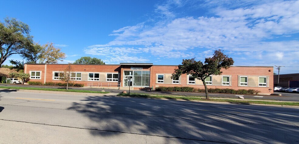 More Photos Of 8035 Austin Ave, Morton Grove Warehouse For Lease