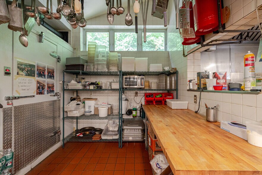 More Photos Of 37 Catamount Rd Hillsdale, Hillsdale Hotel For Sale