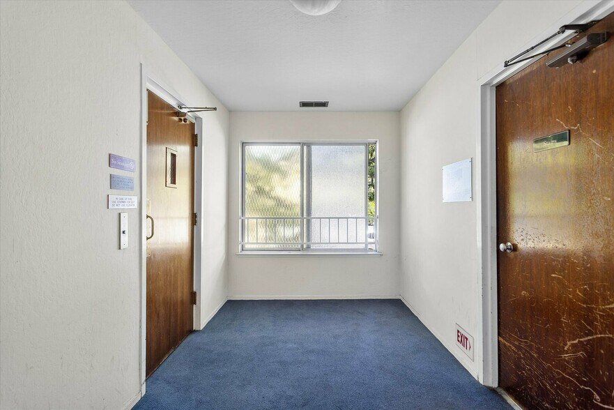 More Photos Of 469 Van Buren Ave, Oakland Apartments For Sale