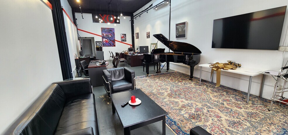 More Photos Of 6623 San Fernando Rd, Glendale Storefront Retail Office For Sale