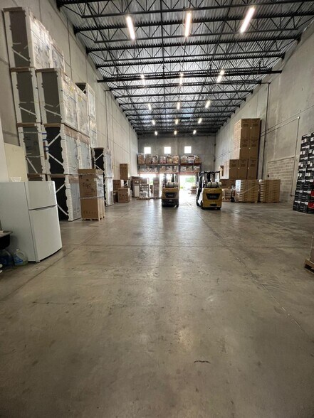 More Photos Of 6371 NW 102nd Ave, Doral Warehouse For Sale
