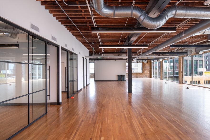 More Photos Of 2200 Main St, Dallas Loft Creative Space For Lease