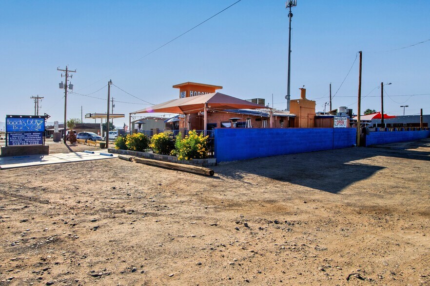 More Photos Of 5035 Powell Lake Rd, Topock Restaurant For Sale