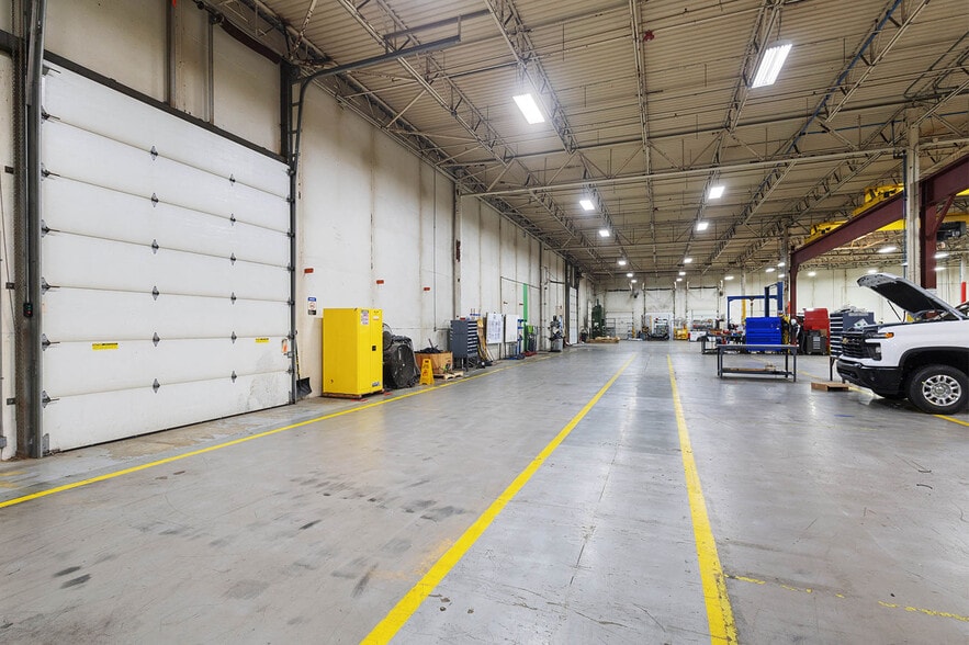 More Photos Of 55 E Silverdome Industrial Park, Pontiac Service For Sale