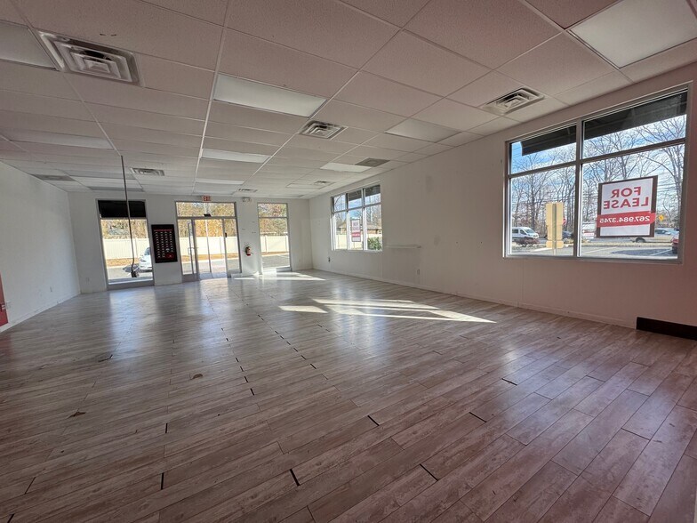 More Photos Of 571 Cross Keys Rd, Sicklerville Medical For Lease