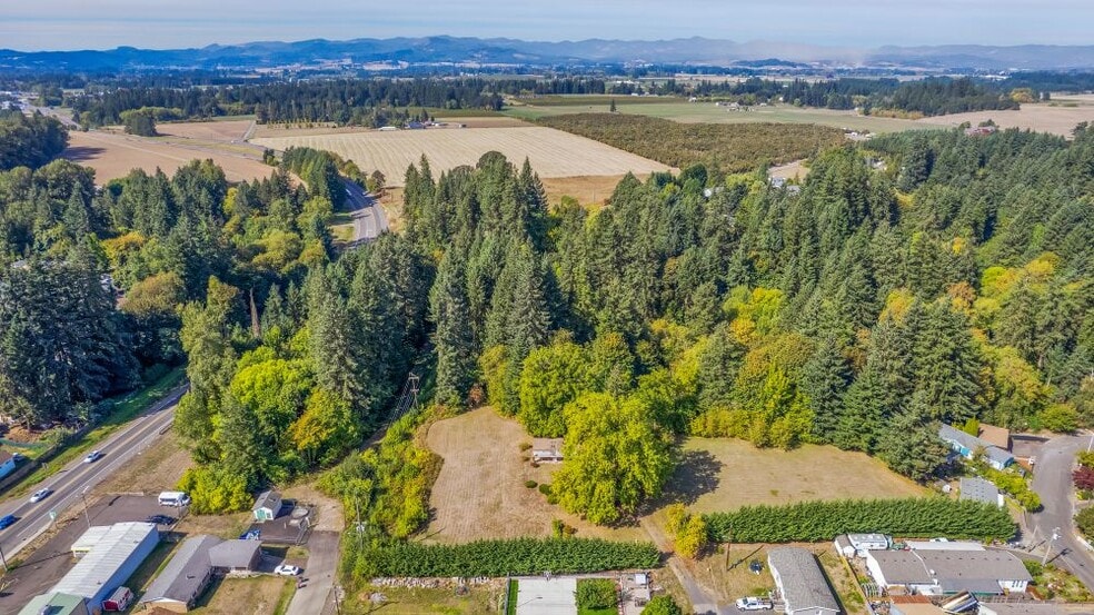 More Photos Of 215 5th St, Lafayette Land For Sale