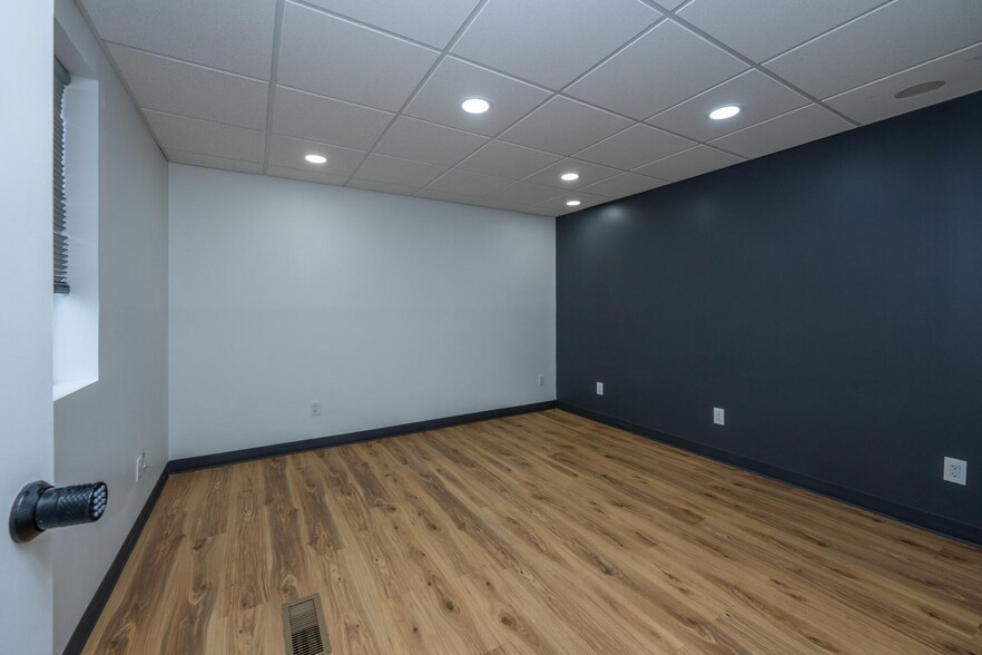 More Photos Of 3830-3824-M-139 Saint Joseph, MI 49085, Saint Joseph Medical For Sale