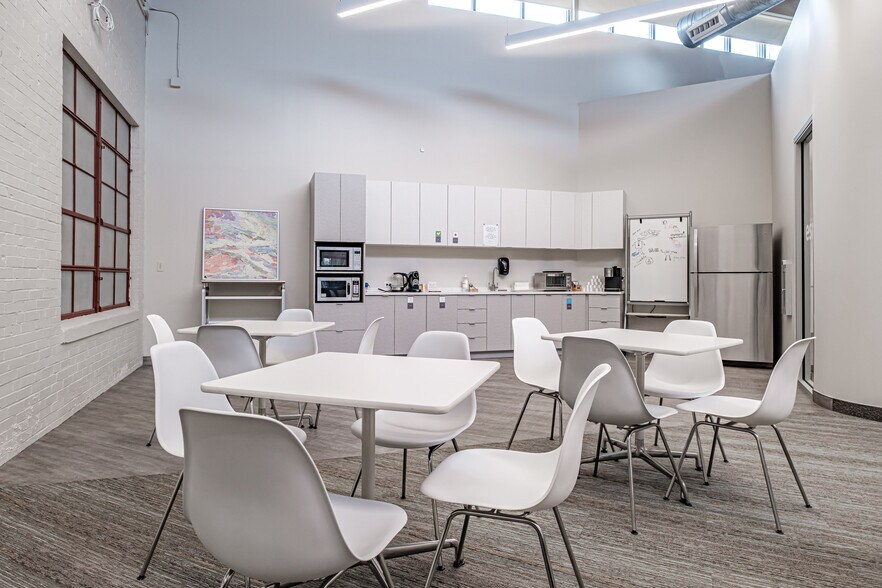 More Photos Of 75 Washington Ave, Portland Office For Lease