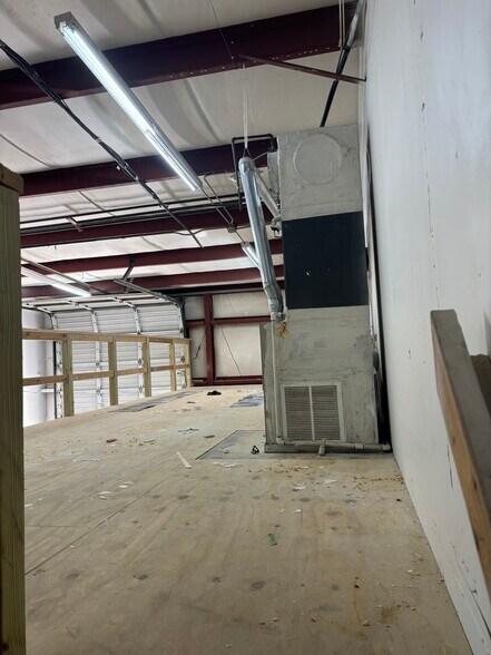 More Photos Of 2910 Cole Ct, Norcross Industrial For Lease