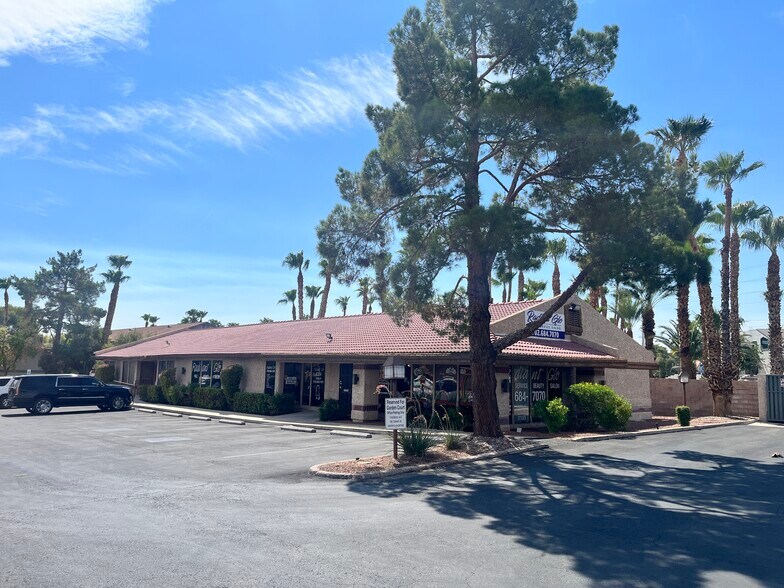 More Photos Of 4306-4324 S Eastern Ave, Las Vegas Medical For Lease