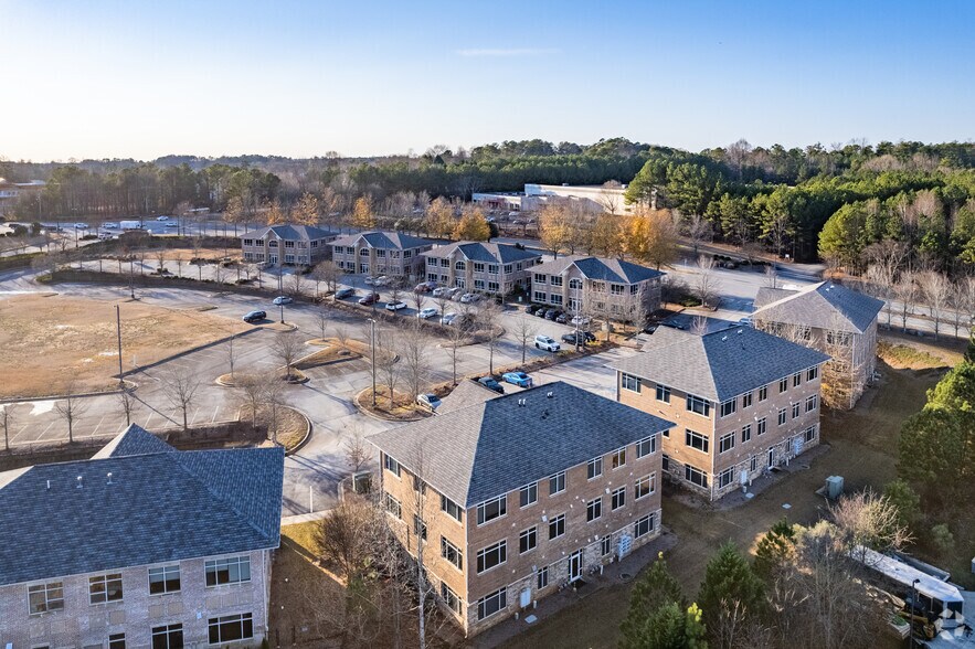 More Photos Of 1138 Satellite Blvd, Suwanee Unknown For Lease