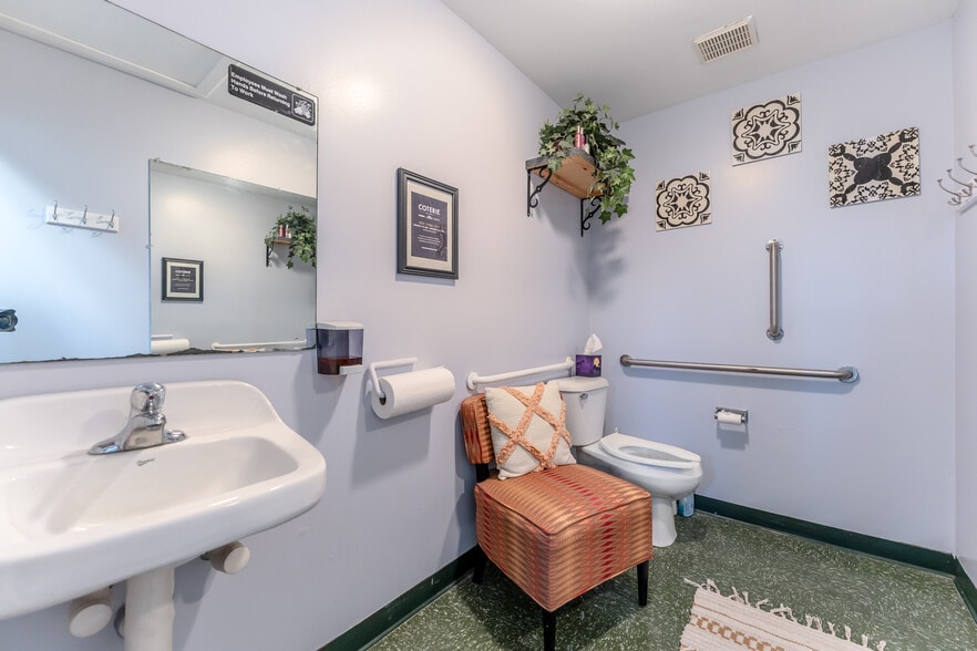 More Photos Of 5751 Nor Bath Blvd, Bath Freestanding For Sale