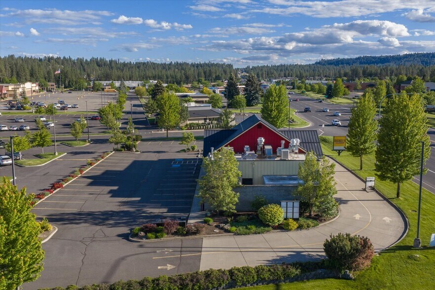 More Photos Of 12628 N Division St, Spokane Restaurant For Lease