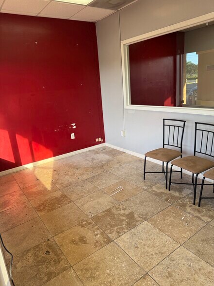 More Photos Of 615 Beville Rd, South Daytona Unknown For Sale