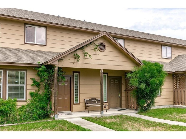 More Photos Of 7252 Mansions Dr, Corpus Christi Apartments For Sale