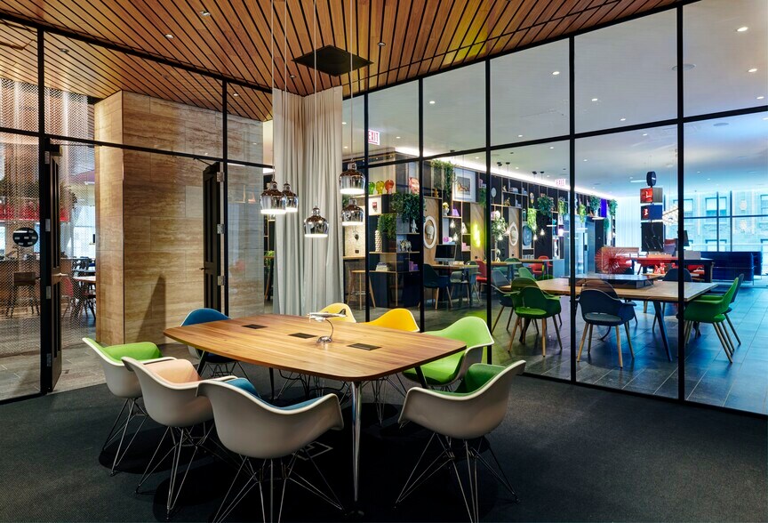 More Photos Of 300 N Michigan Ave, Chicago Apartments For Lease