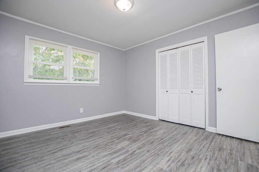 More Photos Of 2932 US-27, Buchanan Office For Sale
