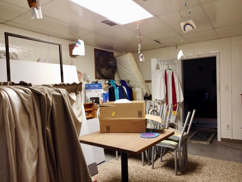 More Photos Of 10423 Flat Shoals Rd, Covington Restaurant For Sale