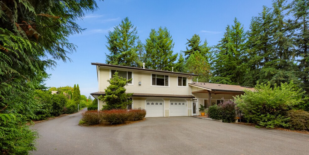 More Photos Of 918 Citadel Dr, Everson Multifamily For Sale