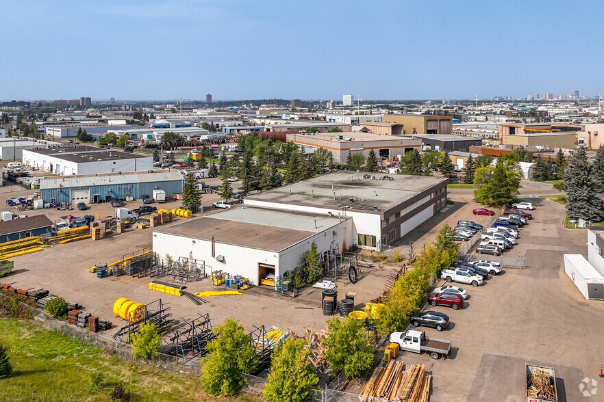 More Photos Of 4503 93rd St NW, Edmonton Manufacturing For Sale