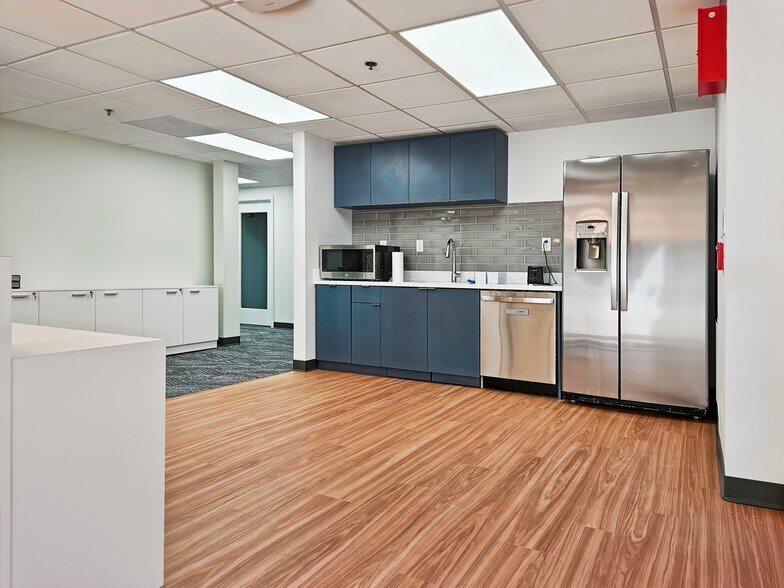 More Photos Of 1025 Plain St, Marshfield Coworking Space