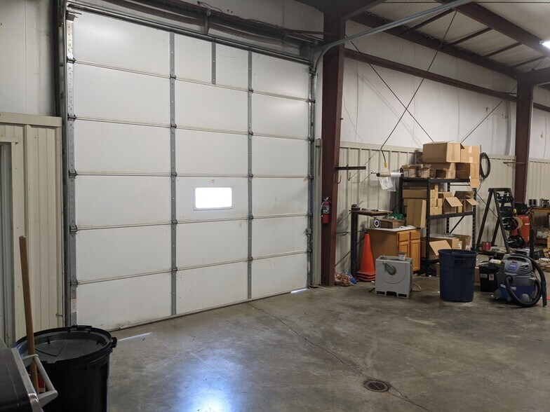 More Photos Of 2801 N Jasper St, Decatur Industrial For Sale
