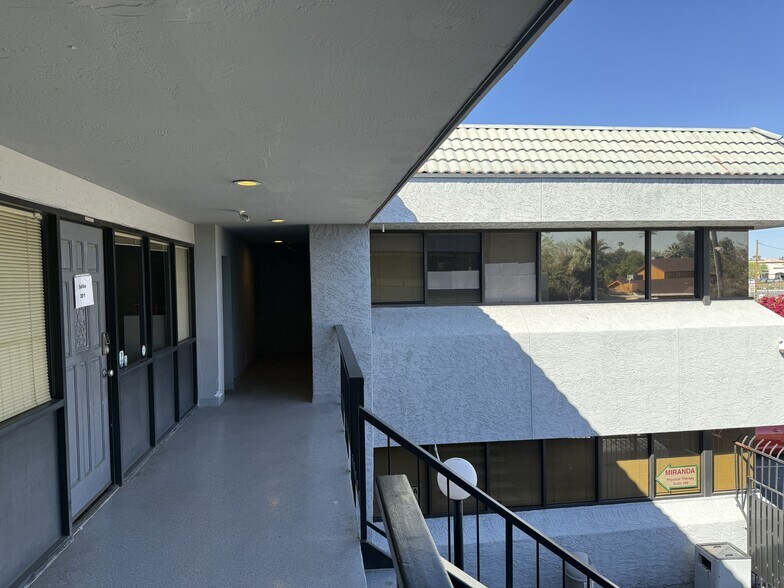 More Photos Of 5815 N Black Canyon Hwy, Phoenix Medical For Lease