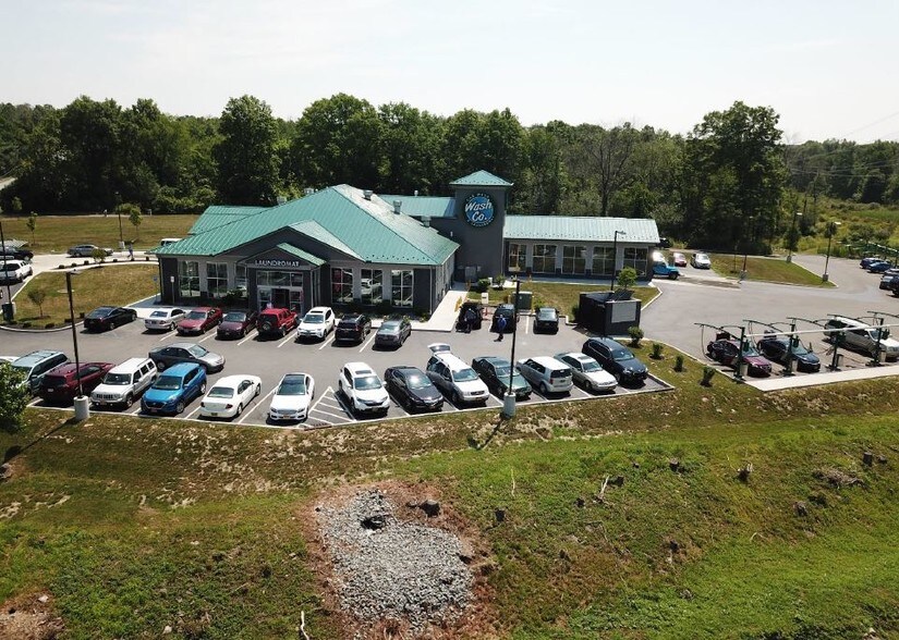 Primary Photo Of 1020 Dolsontown Rd, Middletown Carwash For Sale