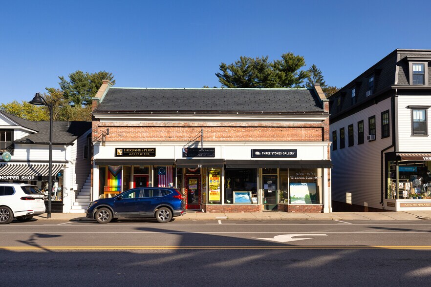 Primary Photo Of 32 Main St, Concord Freestanding For Sale