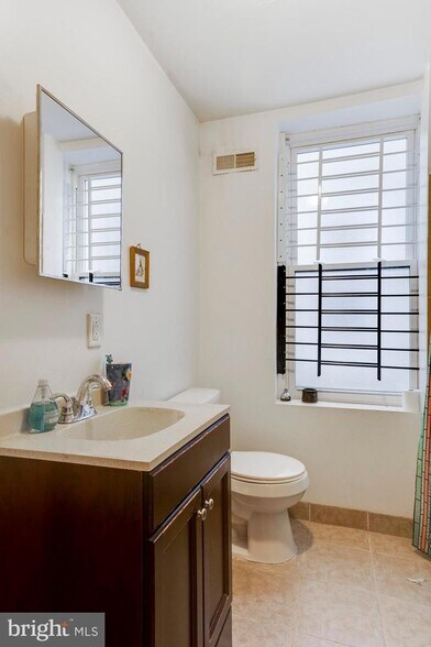 More Photos Of 4031 Green St, Philadelphia Apartments For Sale