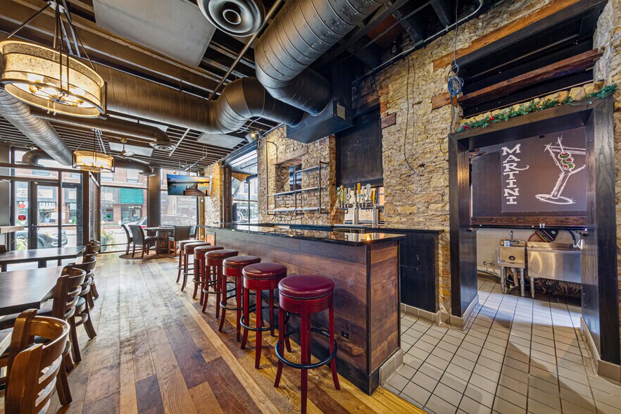 More Photos Of 517 2nd St, Hudson Storefront Retail Office For Sale