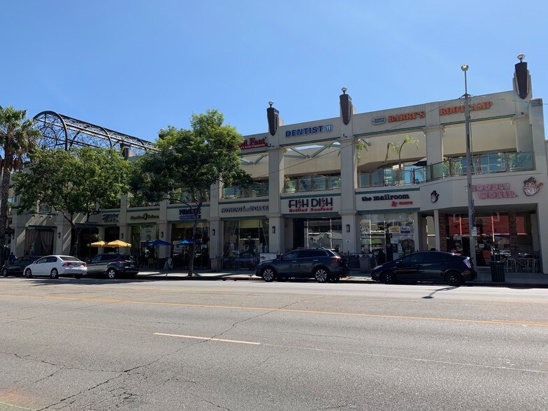 More Photos Of 14622 Ventura Blvd, Sherman Oaks Unknown For Lease