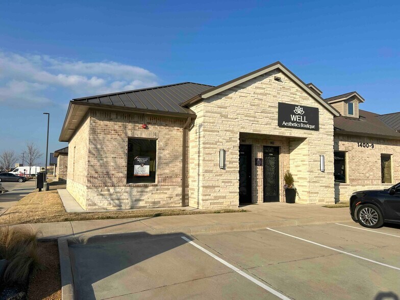 More Photos Of 1400 N Coit Rd, McKinney Unknown For Lease