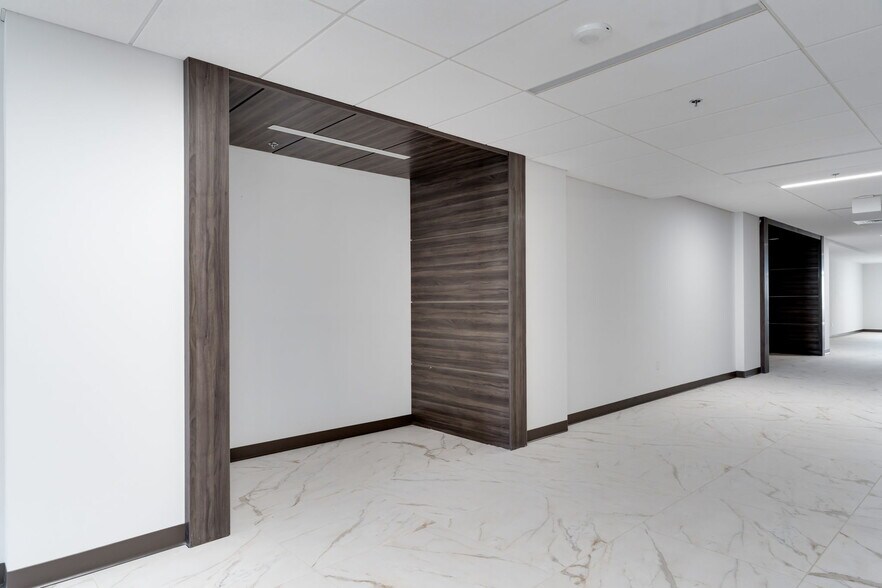 More Photos Of 130 S Market St, Wichita Office For Lease