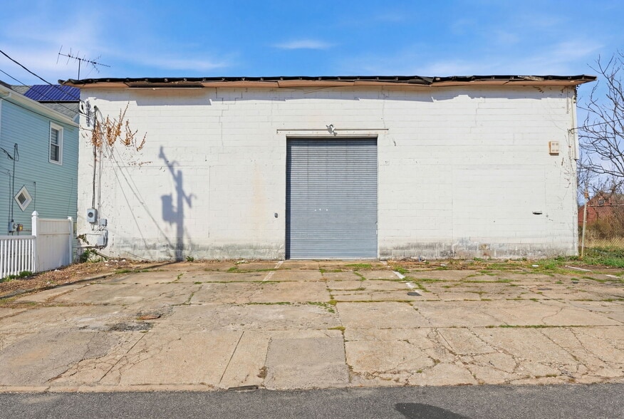Primary Photo Of 534 Harvard St, Vineland Warehouse For Sale