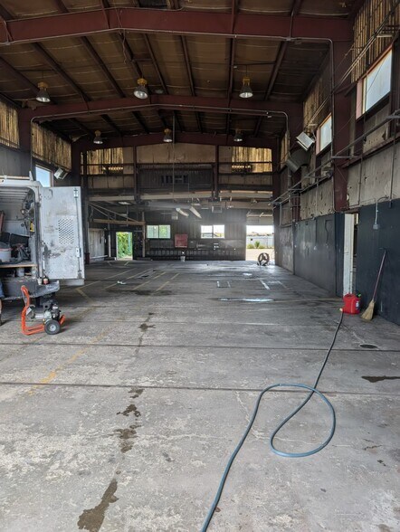 More Photos Of 762 S Redwood Rd, Salt Lake City Warehouse For Lease