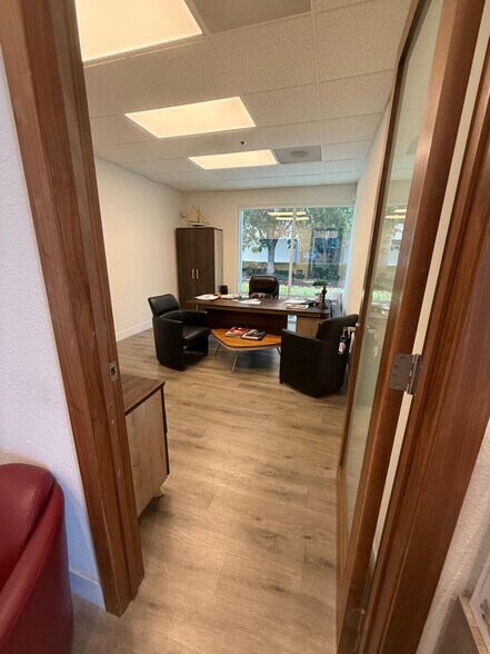 More Photos Of 21 Journey, Aliso Viejo Distribution For Lease