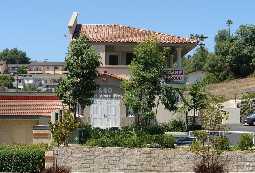 More Photos Of 640 E Vista Way, Vista Office For Lease