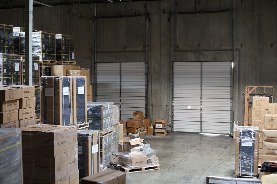 More Photos Of 15823 W Monte St, Sylmar Warehouse For Sale