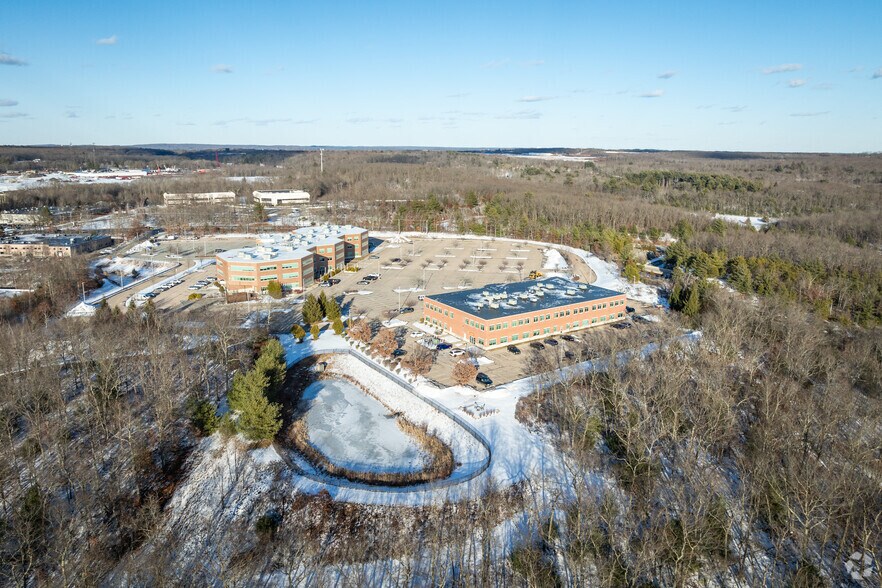 More Photos Of 900 Douglas Pike, Smithfield Medical For Lease