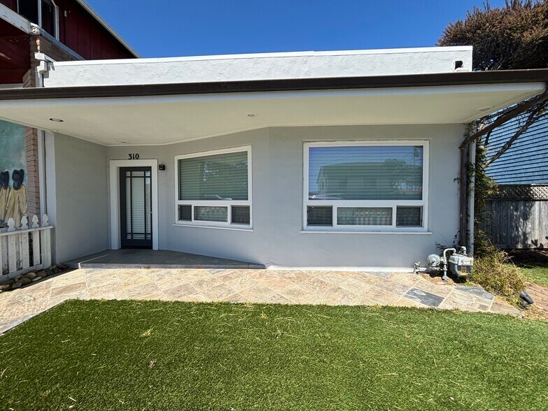 More Photos Of 310 Estrella Ave, La Selva Beach Office For Lease