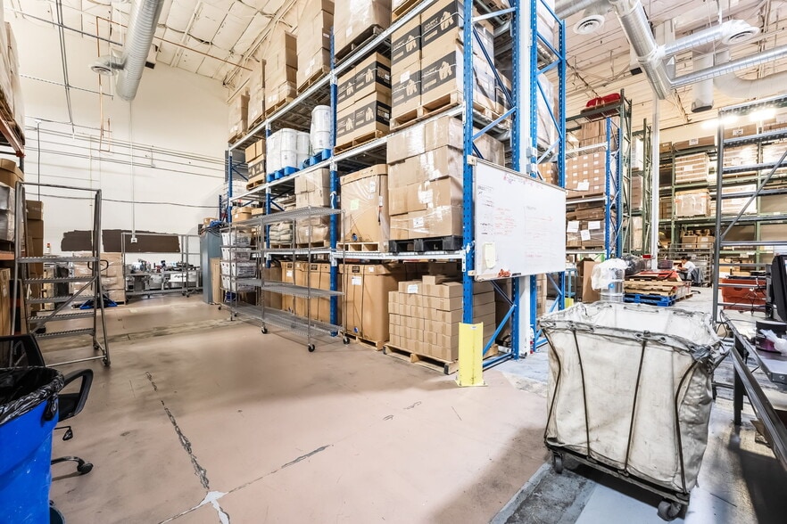 More Photos Of 6744 Spencer St, Las Vegas Industrial For Sale