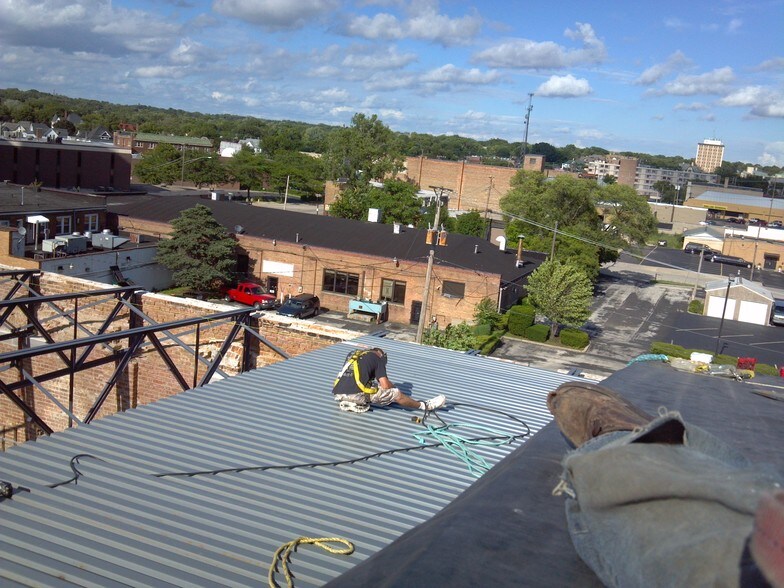 More Photos Of 721 E State St, Rockford, Rockford Apartments For Sale