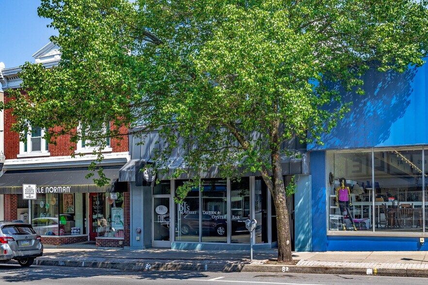 More Photos Of 494 Mill St, Danville Storefront For Lease