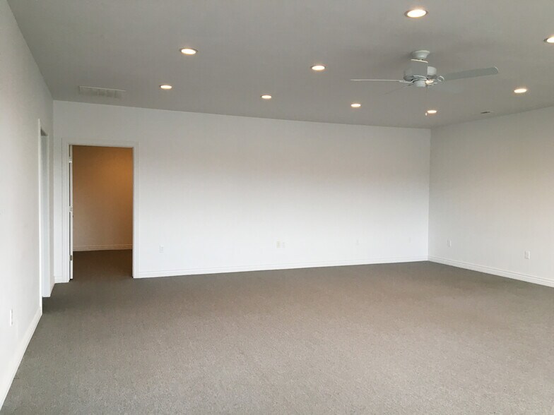 More Photos Of 1086 N 450 W, Springville Light Manufacturing For Sale